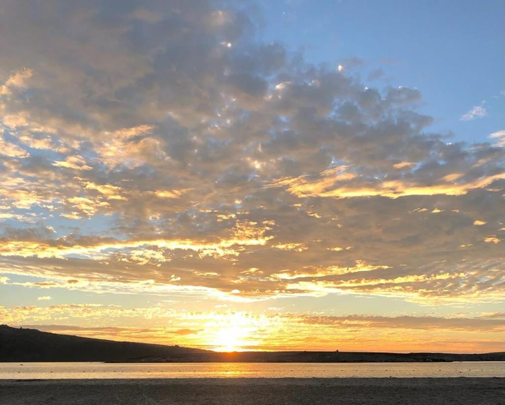 Views At 69 B&B Langebaan Luaran gambar